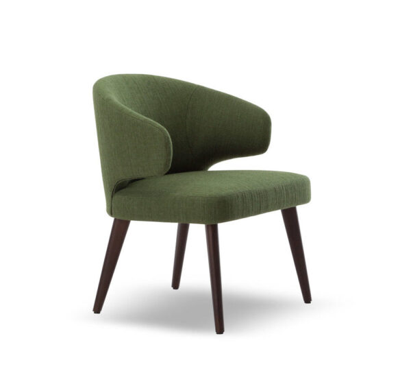 Chaise Alias – Éclat Naturel et Confort Élégant