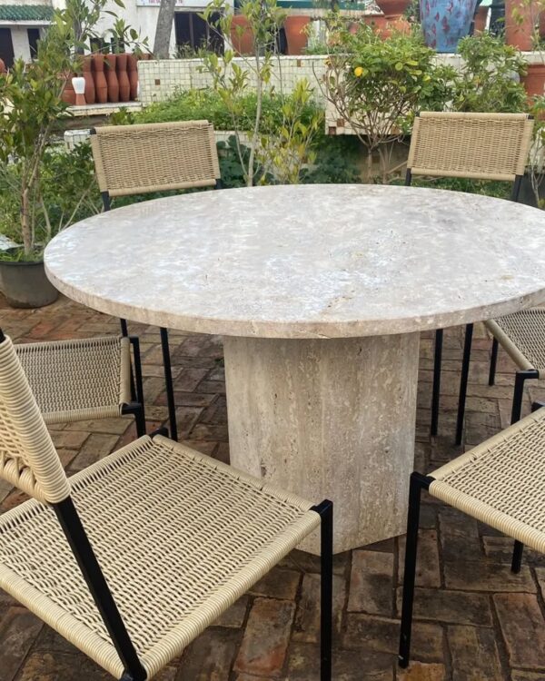 Table à Manger Arena – La Noblesse Minérale pour Illuminer Votre Intérieur – Image 2